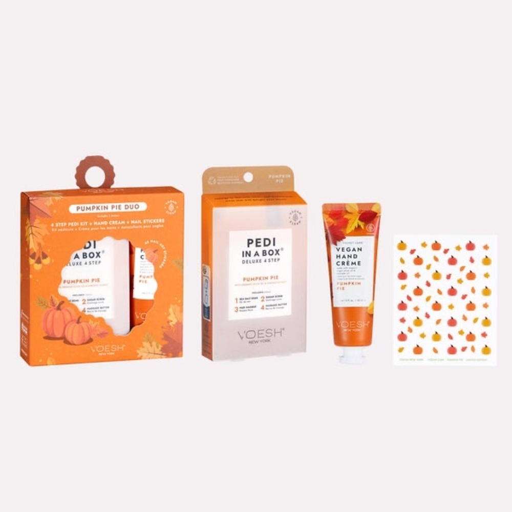 VOESH LIMITED EDITION PUMPKIN PIE DUO 4 Step Pedi Kit +Hand Cream+ Nail Stickers